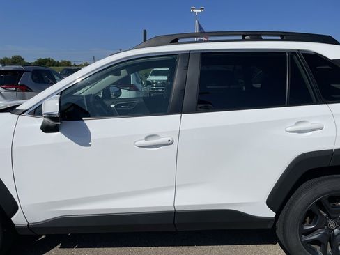 Used 2024 Toyota RAV4 Adventure image 24