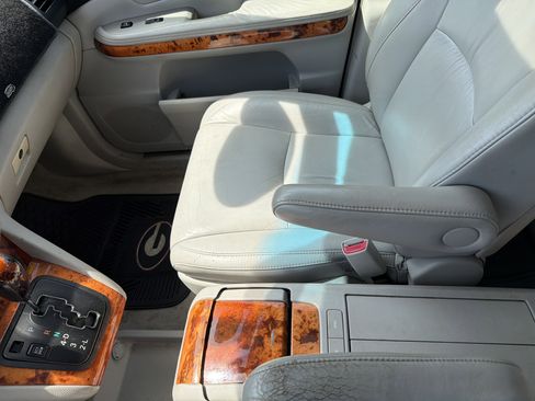 Used 2005 Lexus RX 330 FWD image 22