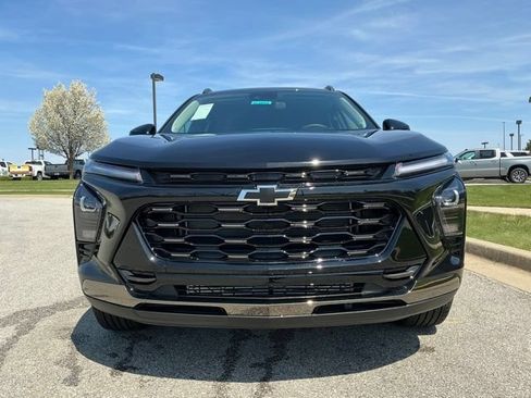 Used 2026 Chevrolet Trax ACTIV w/ Driver Confidence Package FWD image 7