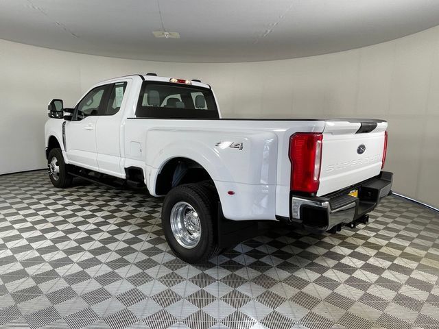 Certified 2024 Ford F350 XL w/ Snow Plow/Camper Package AWD/4WD image 20