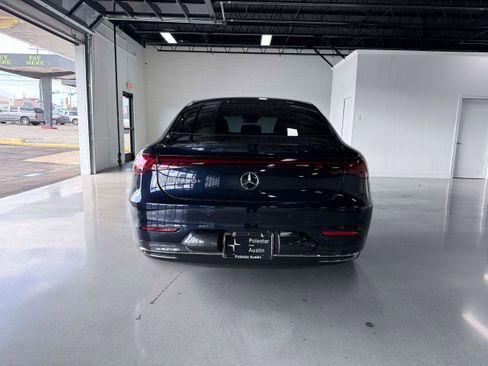 Used 2022 Mercedes-Benz EQS 450+ Sedan image 5