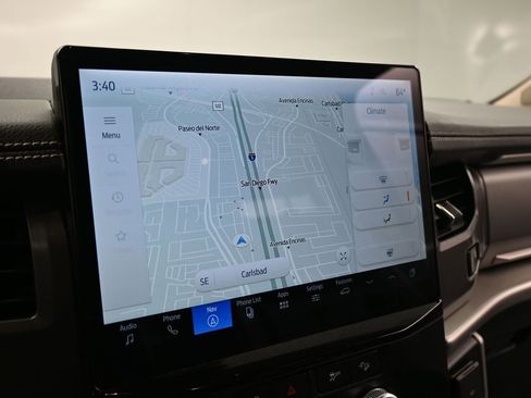 Certified 2024 Ford Expedition Max XLT image 16