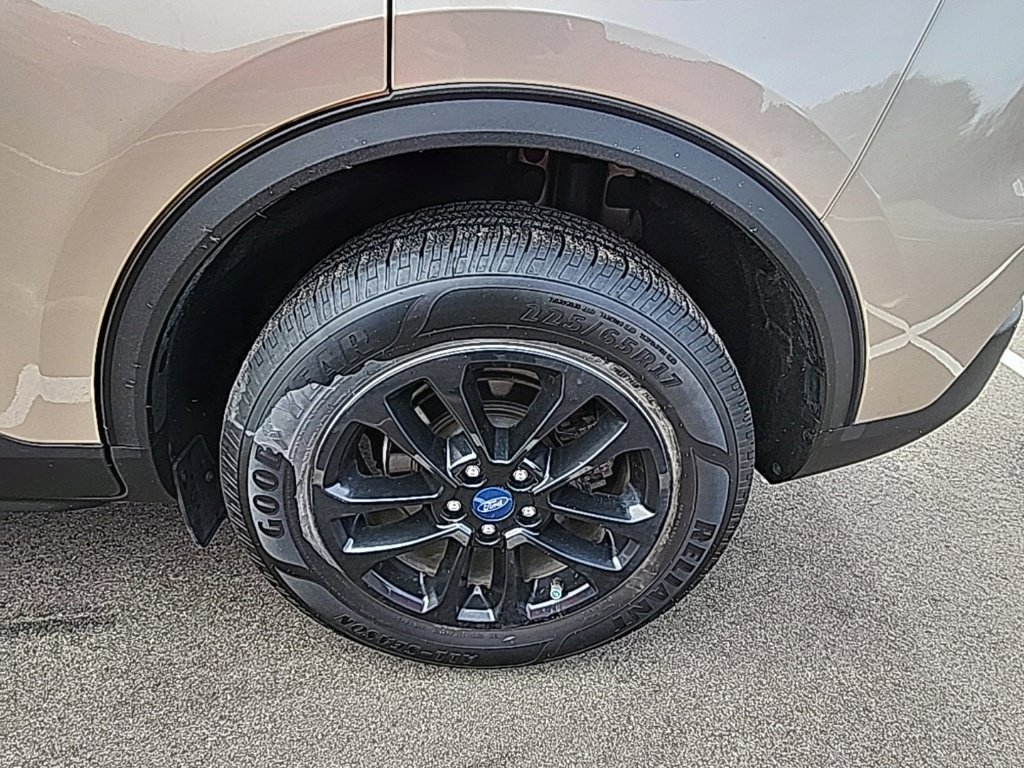 Used 2020 Ford Escape SE AWD/4WD image 13