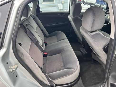 Used 2012 Chevrolet Impala LT image 21