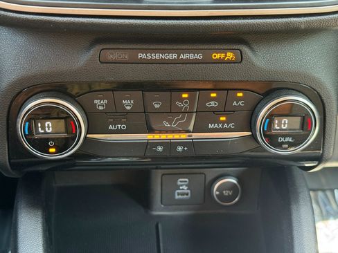Used 2021 Ford Escape SE AWD/4WD image 26