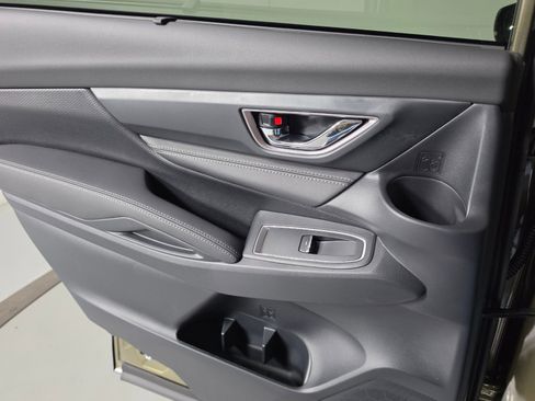 New 2026 Subaru Ascent Limited image 24