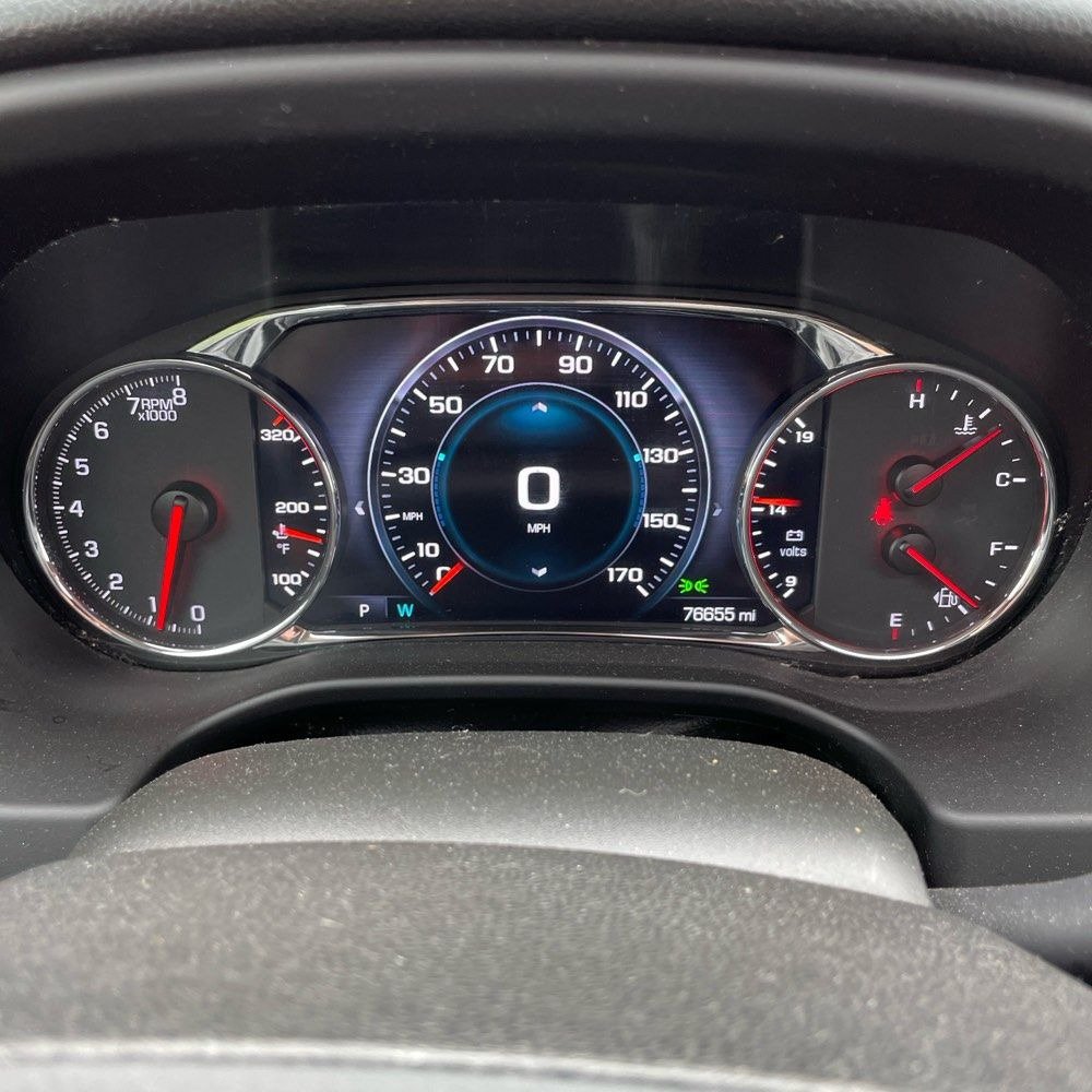 Used 2017 GMC Acadia Denali w/ Technology Package AWD/4WD image 8