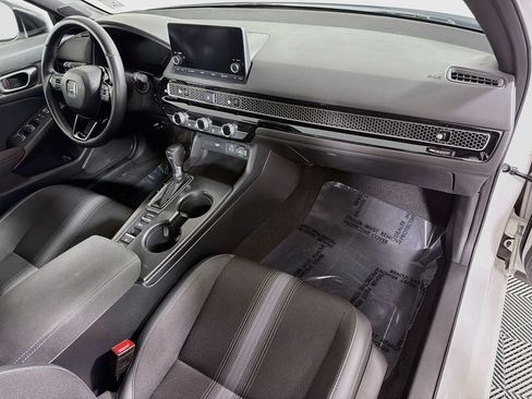Used 2023 Honda Civic Sport image 26