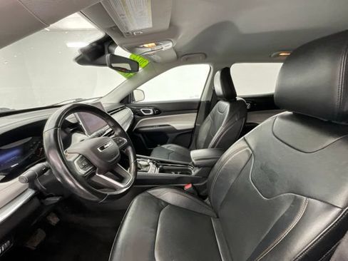 Used 2022 Jeep Compass Limited AWD/4WD image 15