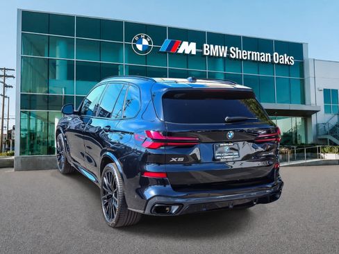 Used 2026 BMW X5 sDrive40i w/ M Sport Package RWD image 6