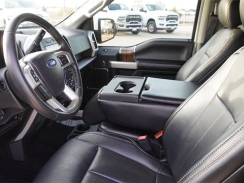 Used 2019 Ford F150 Lariat image 18