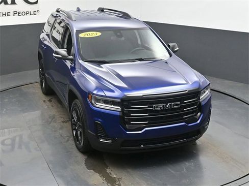 Used 2023 GMC Acadia SLE w/ Driver Convenience Package image 46