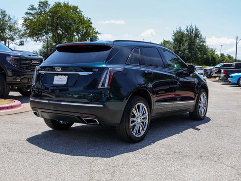 Used 2025 Cadillac XT5 Sportv w/ LPO, Floor Liner Package AWD/4WD image 4