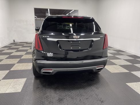 Used 2022 Cadillac XT5 Premium Luxury image 3