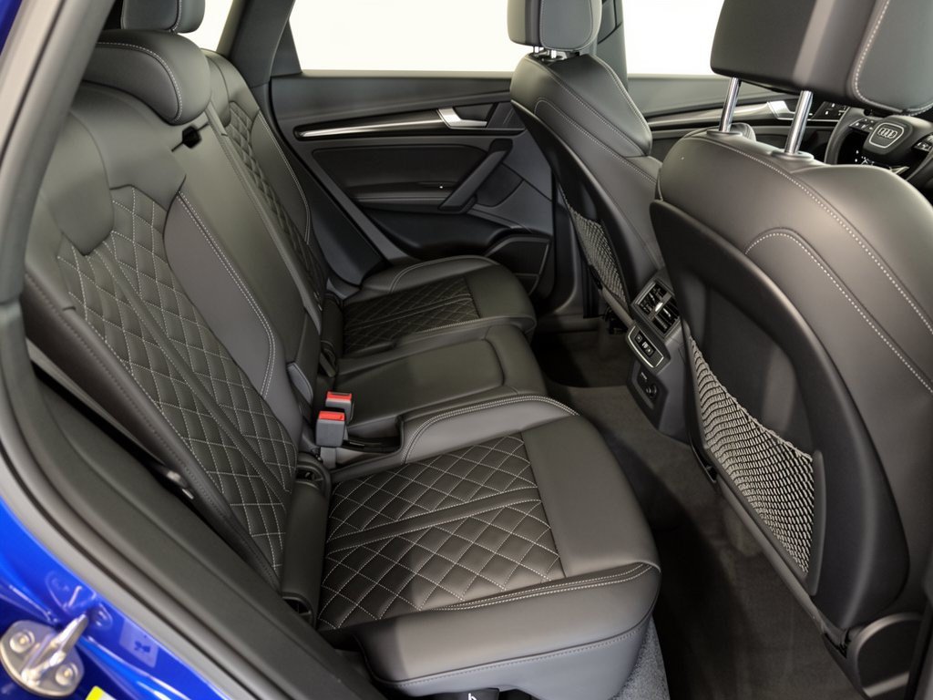 Used 2024 Audi SQ5 Premium Plus w/ Premium Plus Package AWD/4WD image 29