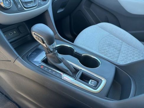 Used 2023 Chevrolet Equinox LT image 21