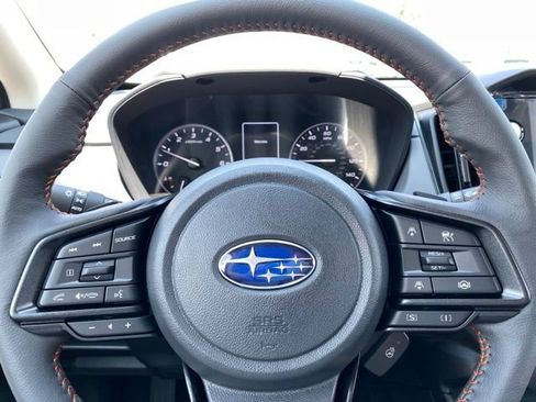 New 2026 Subaru Crosstrek 2.5i Limited w/ Crosstrek Mirror Package AWD/4WD image 14