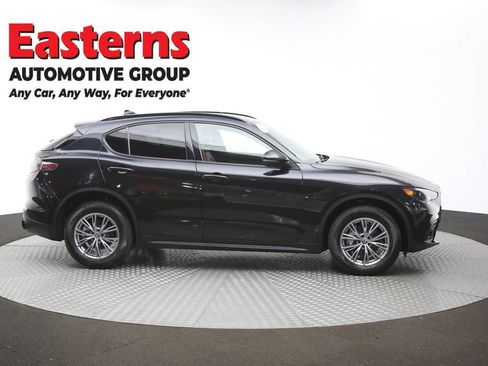 Used 2024 Alfa Romeo Stelvio Sprint image 46