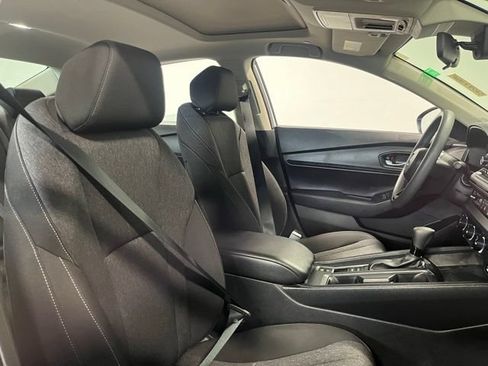 Used 2025 Honda Accord SE image 10