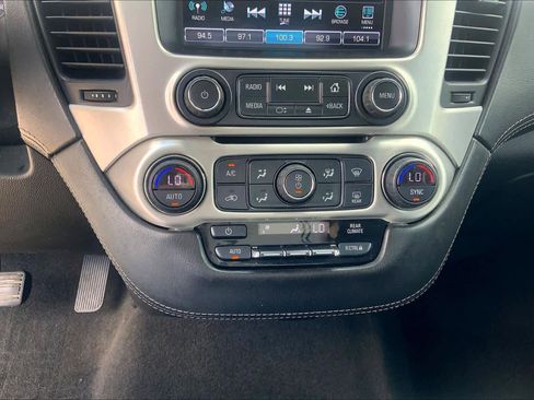 Used 2018 GMC Yukon SLE RWD image 32