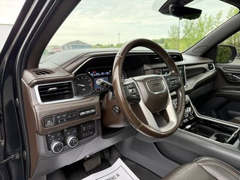 Used 2021 GMC Yukon Denali w/ Denali Ultimate Package AWD/4WD image 26
