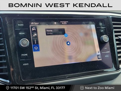 Used 2022 Volkswagen Atlas Cross Sport SEL R-Line image 22