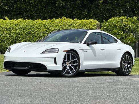 New 2026 Porsche Taycan image 1