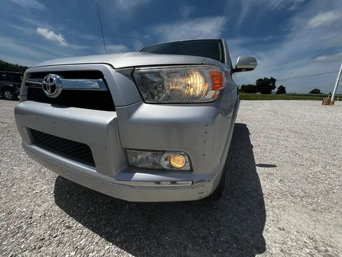 Used 2012 Toyota 4Runner SR5 RWD image 26