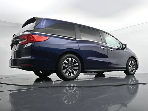 Used 2024 Honda Odyssey EX-L image 37