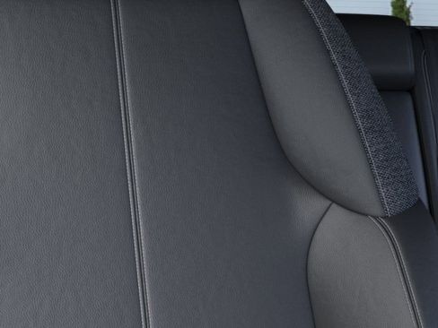 New 2025 Cadillac Optiq Luxury 1 w/ LPO, ONYX Package image 21