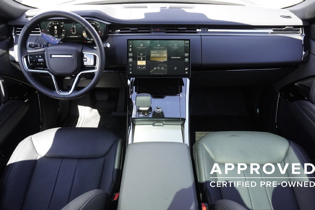 Used 2025 Land Rover Range Rover Sport SE AWD/4WD image 9