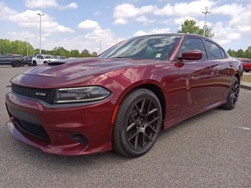 Used 2018 Dodge Charger R/T RWD image 7