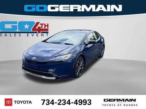 Used 2025 Toyota Prius XLE AWD/4WD image 1