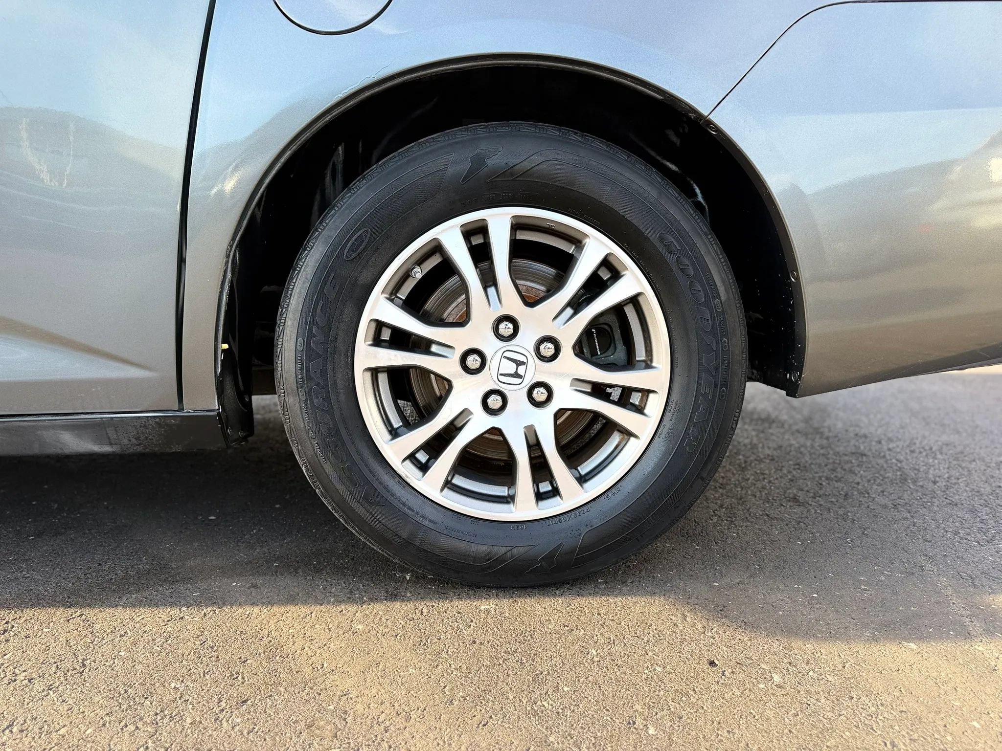 Used 2013 Honda Odyssey EX image 39