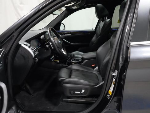 Used 2023 BMW X3 xDrive30i w/ Convenience Package AWD/4WD image 4