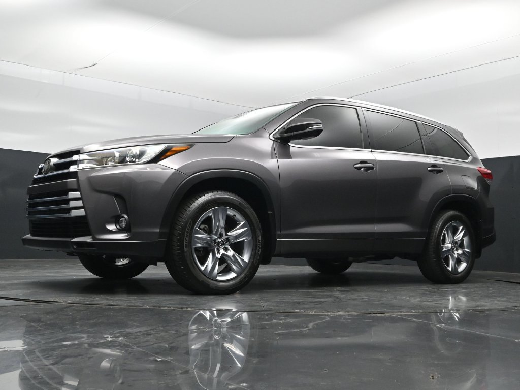 Used 2019 Toyota Highlander Limited AWD/4WD image 22
