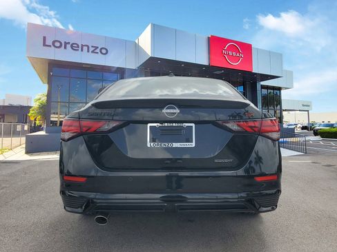 New 2025 Nissan Sentra SR w/ Midnight Edition image 5