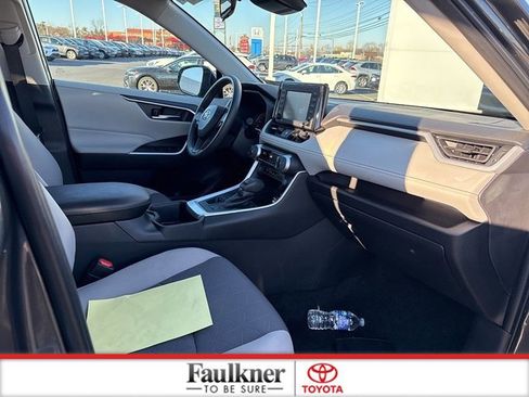 Certified 2022 Toyota RAV4 XLE image 13
