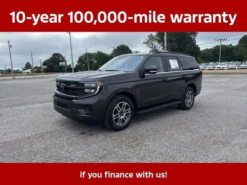 Used 2025 Ford Expedition Active AWD/4WD image 4