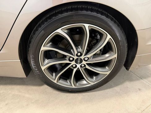 Used 2019 Lincoln MKZ Reserve w/ Reserve Plus Package AWD/4WD image 13
