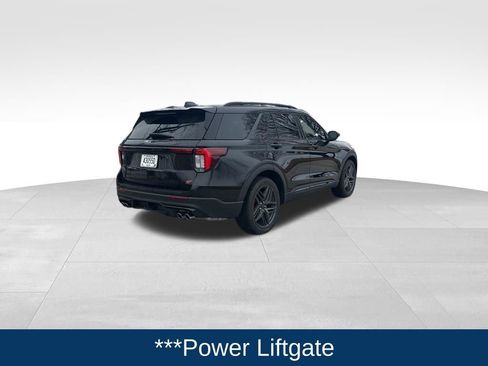 Used 2025 Ford Explorer ST AWD/4WD image 4