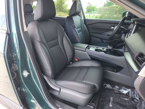 Certified 2026 Nissan Rogue Dark Armor FWD image 16