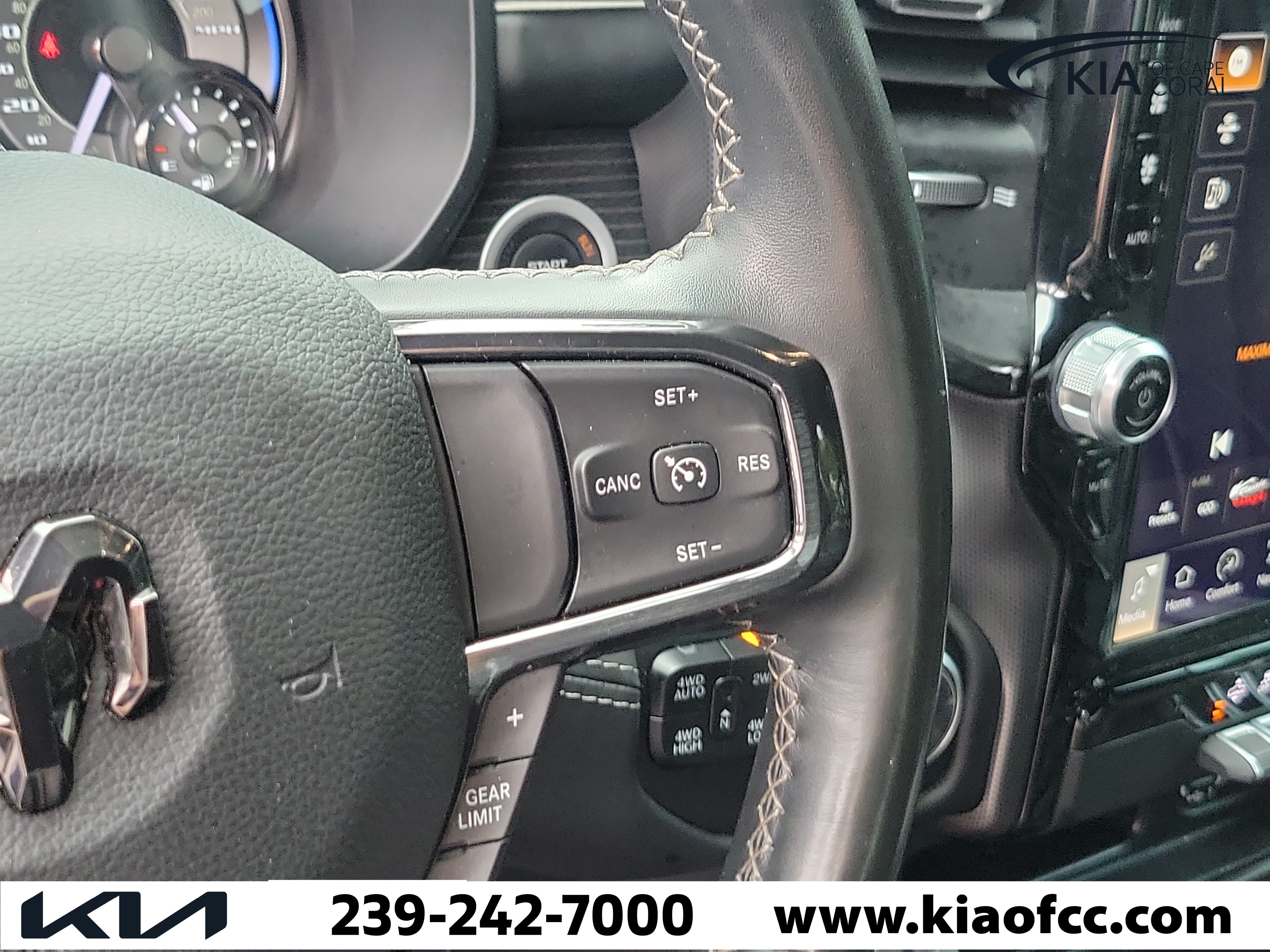 Used 2022 RAM 1500 Limited w/ Body Color Bumper Group AWD/4WD image 26