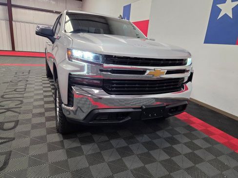 Used 2020 Chevrolet Silverado 1500 LT w/ Texas Edition AWD/4WD image 22