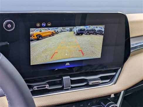 New 2026 Chevrolet Equinox ACTIV image 18