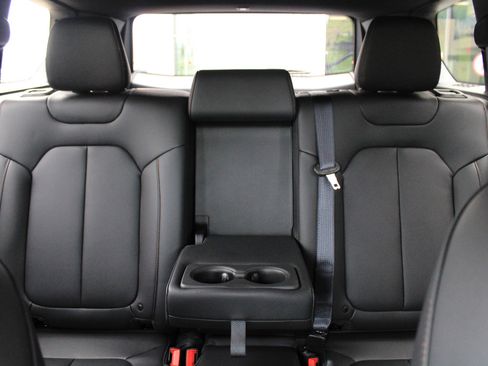 New 2026 Jeep Cherokee Limited AWD/4WD image 35