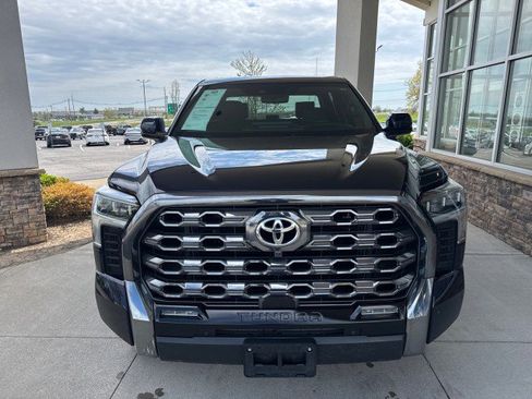 Used 2024 Toyota Tundra Platinum AWD/4WD image 3