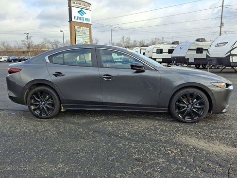 Used 2024 MAZDA MAZDA3 s FWD image 25