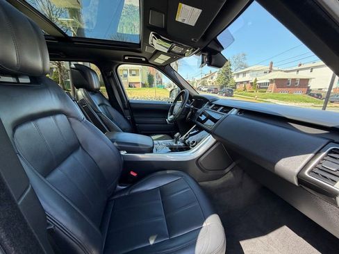 Used 2019 Land Rover Range Rover Sport HSE AWD/4WD image 11
