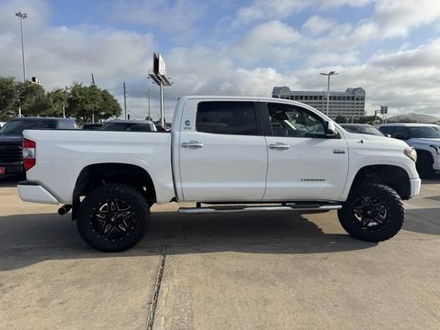Used 2014 Toyota Tundra SR5 w/ SR5 Upgrade Package RWD image 4